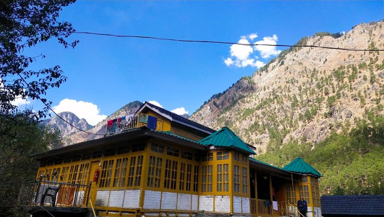 Kasol Wooden Cottage Экстерьер фото