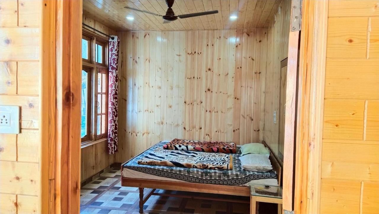 Kasol Wooden Cottage Экстерьер фото