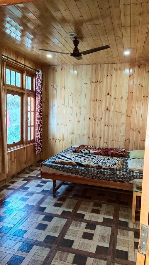 Kasol Wooden Cottage Экстерьер фото